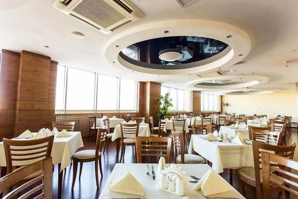 Hotel Duman Astaná