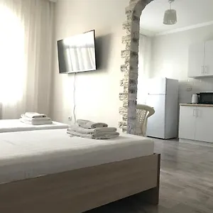 Akbulak Konukevi