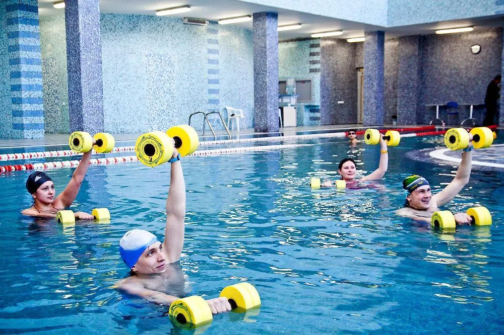 Hotel Duman Αστάνα 4*,