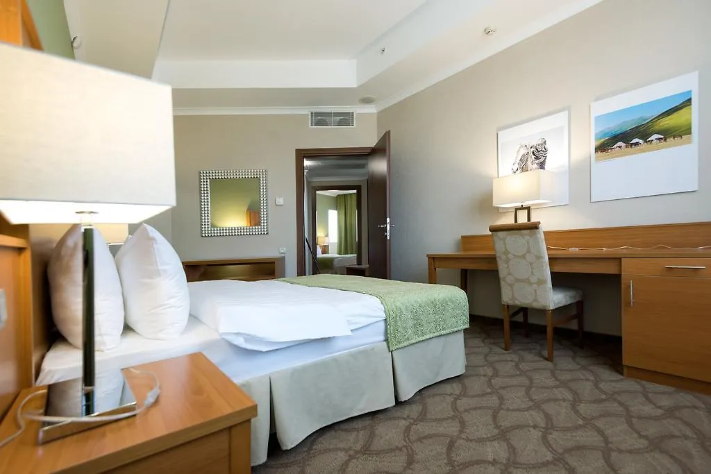 Hotel Duman Αστάνα